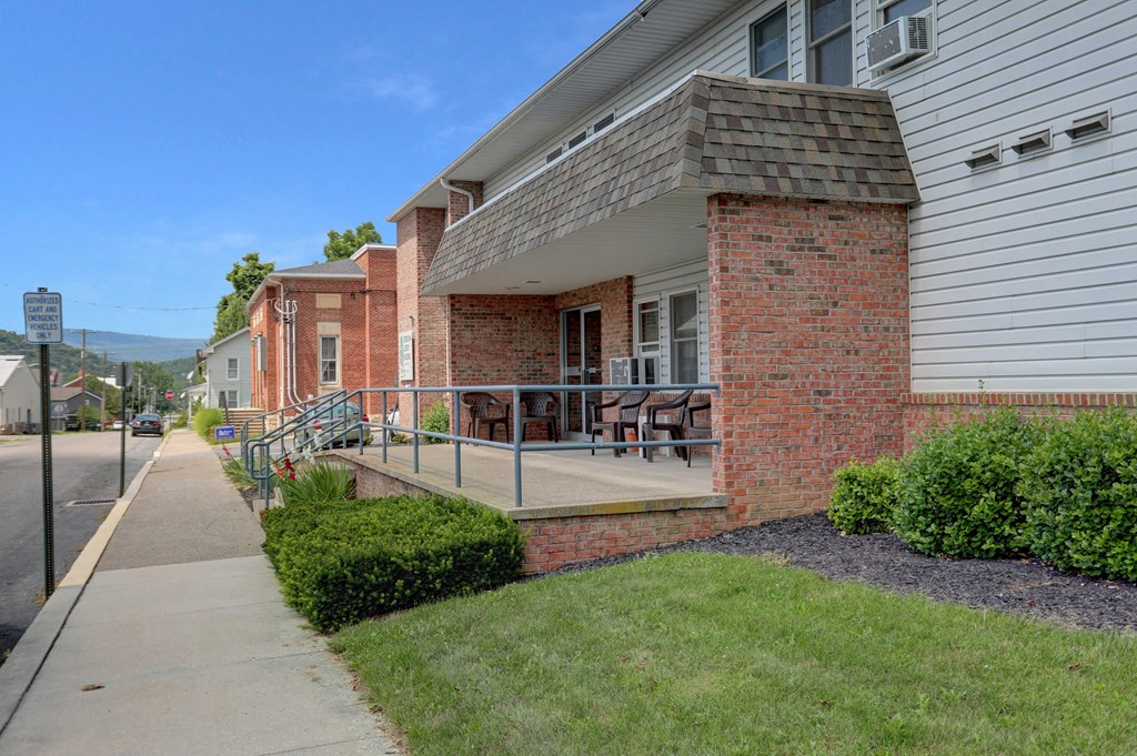 Orbisonia Elderly Housing Apartments, 559 Cromwell Street, Orbisonia